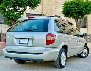  15 كرايسلر جراند فوياجر بحالة الوكالة وارد الشركة chrysler grand voyager (2007) قابل للبدل