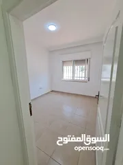  16 شقة أرضية  120م أبو نصير مع كراج خاص وترس 