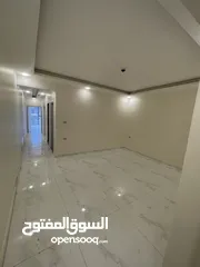  7 مكتب تجاري مميّز للإيجار في أقوى مناطق اربد حيوياً و أجملها بجانب مواقف ارابيلا مول