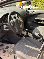  4 Opel corsa 2012