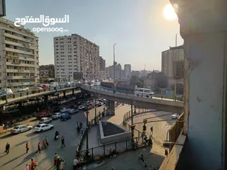  4 شقة للبيع في ميدان الجيزة وشارع مراد