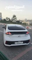  1 HYUNDAI IONIQ 2021