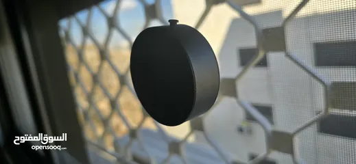  1 حامل موبايل مغناطيس قوي و يعمل بالشفط على جميع الأسطح ترند 2025 Mobile Holder