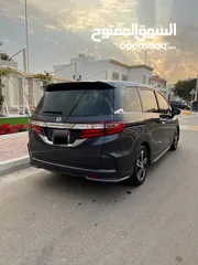  13 Honda odyssey I-vtec full option   موديل 2016 خليجي GCC  (( بدون صبغ / صبغ الوكاله ))