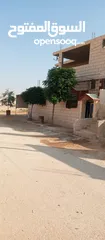  4 عقارين سكني