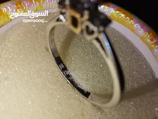  5 خاتم ذهب ابيض 3 فصوص ألماس من دماس - one 18k White and pink gold ring Three Natural Diamonds