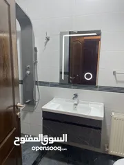  16 شقة سوبر ديلوكس طابق ثاني للبيع في الرونق / البيادر من المالك مباشرة
