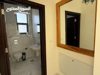  2 شقه غير مفروشه للبيع في الدوار الرابع ( Property 41016 ) سنوي فقط