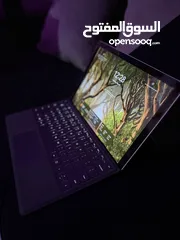  6 Microsoft Surface Pro 7