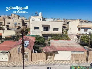  2 منزل للبيع موقع مميز و اطلاله مميزه و محدث بالكامل