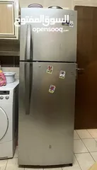  1 LG refrigerator+freezer