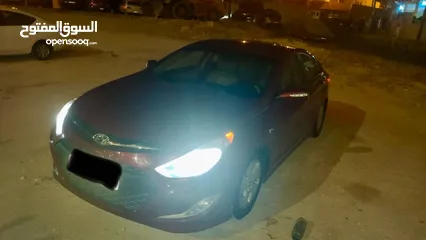  10 هونداي سوناتا 2012 هايبرد بحاله جيده جدا للبيع من المالك