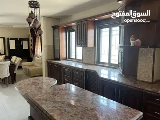  2 روف مفروش للايجار في الطيره