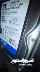  1 هارديسك صلب hhd بحالة ممتازه شغال 100%