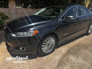  3 فورد فيوجن لون اسود موديل 2013se