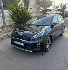  4 فورد فيوجن تويوتا كامري و هيونداي سوناتا  كيا نيرو للايجار السعر حسب المده