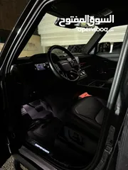  7 الصقر الأسود لتأجير السيارات لاند روفر ديفندر اعلى مواصفات2023 للأيجار Land Rover defender X dynamic