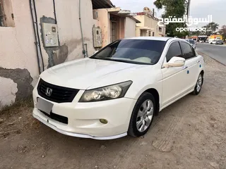  1 HONDA ACCORD 2009