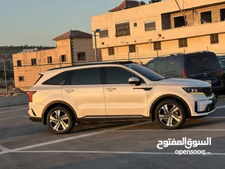  7 كايا سورينتو 2023 فل الفل  فتحة سقف بانوراما  4x4 ///240Hp بنزين + كهرباء  ( Haybrid) 1600cc