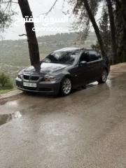  1 330i فل مسكر  BMW