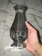  1 قطعتين ثقيله جميله عليها اشكال فرعونيه للبيع