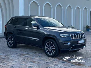  3 JEEP GRAND CHEROKEE LIMITED