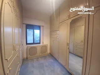  7 شقة مفروشة للإيجار 450م2 ( Property 18268 )-174847924