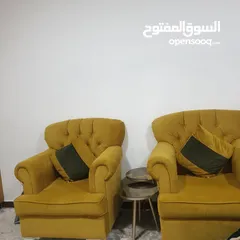  2 sofa with seven sits