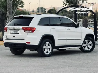  6 جيب شيروكي 2011 فل الفل فحص كامل بسعر مغري بحالة الوكالة