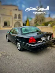  4 2011 FORD CROWN VICTORIA