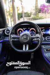  13 Mercedes benz E200 coupe 2021