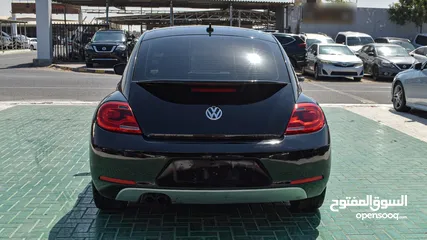  5 Volkswagen Beetle 2014 MODEL 2.5