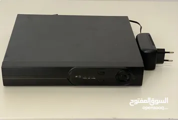  3 كاميرات مراقبة