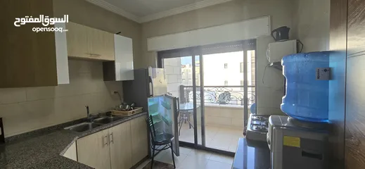  3 شقه استثماريه فاخره للبيع في عبدون قرب إشارات السفاره الامريكيه