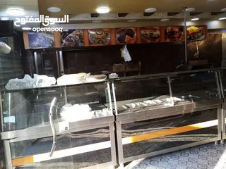  6 بيع عده مطعام شاورما كامله شبه جديده