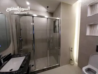  3 شقة مميزة طابق تسوية بمساحة 180 متر مع حديقة و ترس بمساحة 110 متر للبي... ( Property ID : 30565 )