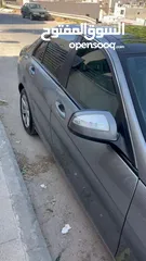  12 Mercedes C200  بانوراما موديل 2009 عرفتها بدون اي عيوب  السيارة مالك واحد فقط وارد شركة غرغور