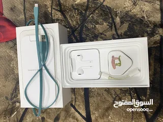  5 آيفون 11-128جيجا بحالة الوكالة.