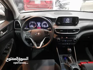  8 Hyundai Tucson 2020 for sale white in excellent condition