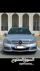  10 Mercedes Benz C200