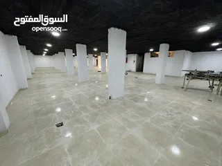  18 تسوية تجارية للإيجار مساحة 400 متر على شارع اربد الحصن الرئيسي بجانب كازية عاشور
