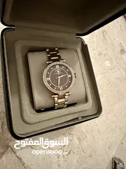  3 ساعات نسائية مختلف الماركات