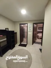  7 شقة مفروشة فخمة في عبدون للايجار .. مع بلكونة / اثاث مميز كامل