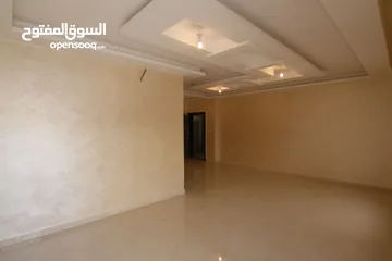  18 من المالك في ابو نصير ارضي مع ترس لقطة  شقة جديدة من المالك