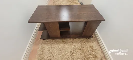  2 Wooden Table طاولة خشبية