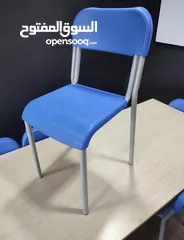  4 طاولات وكراسي لقاعات دراسية او اجتماعات