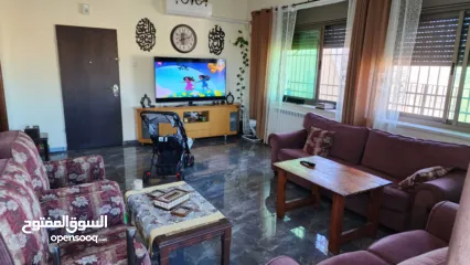  3 شقه روف للبيع في منطقه هادئه مطله في بيتونيا قرب مدارس نور الهدى من المالك مباشرة وبدون عموله