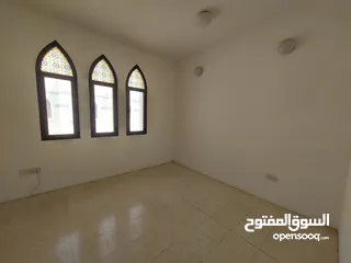  9 3 Bedrooms Villa for Rent in Shatti Al Qurum REF:844R
