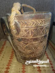 1 مكيال من خشب الجوز عمل يدوي قديم جدا