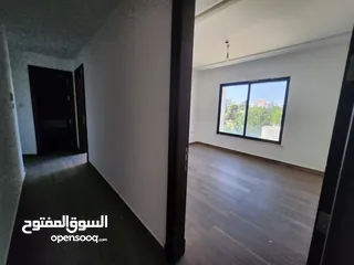  5 شقة فارغة للبيع بين الدوار الرابع و الخامس - ref : 14610